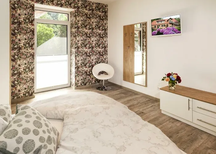 Gaestehaus Buenner Hof דינקלגה